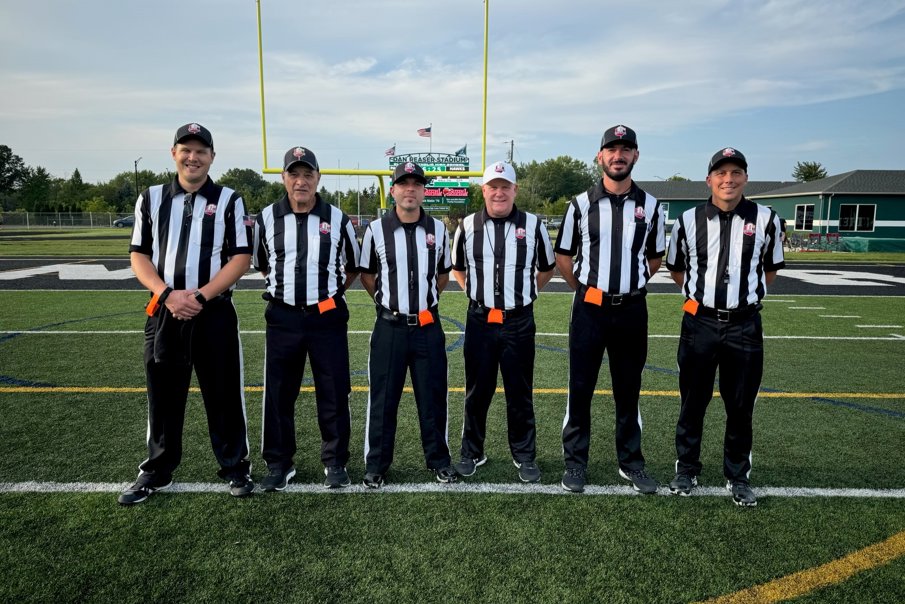 Ohio Crew Of The Month (Cleveland Browns #2 November)